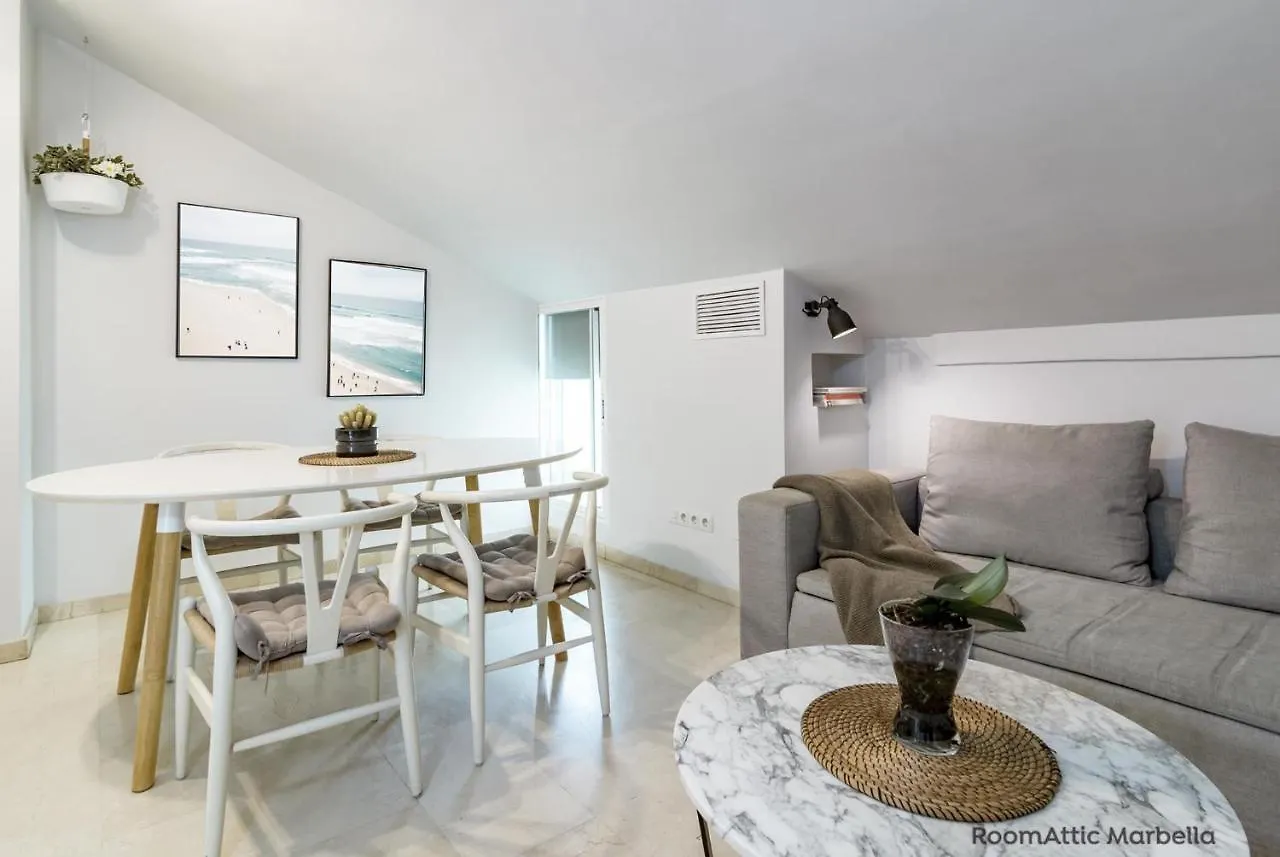 דירה Atico Boutique Romantico En Corazon De Marbella Roomattic ספרד