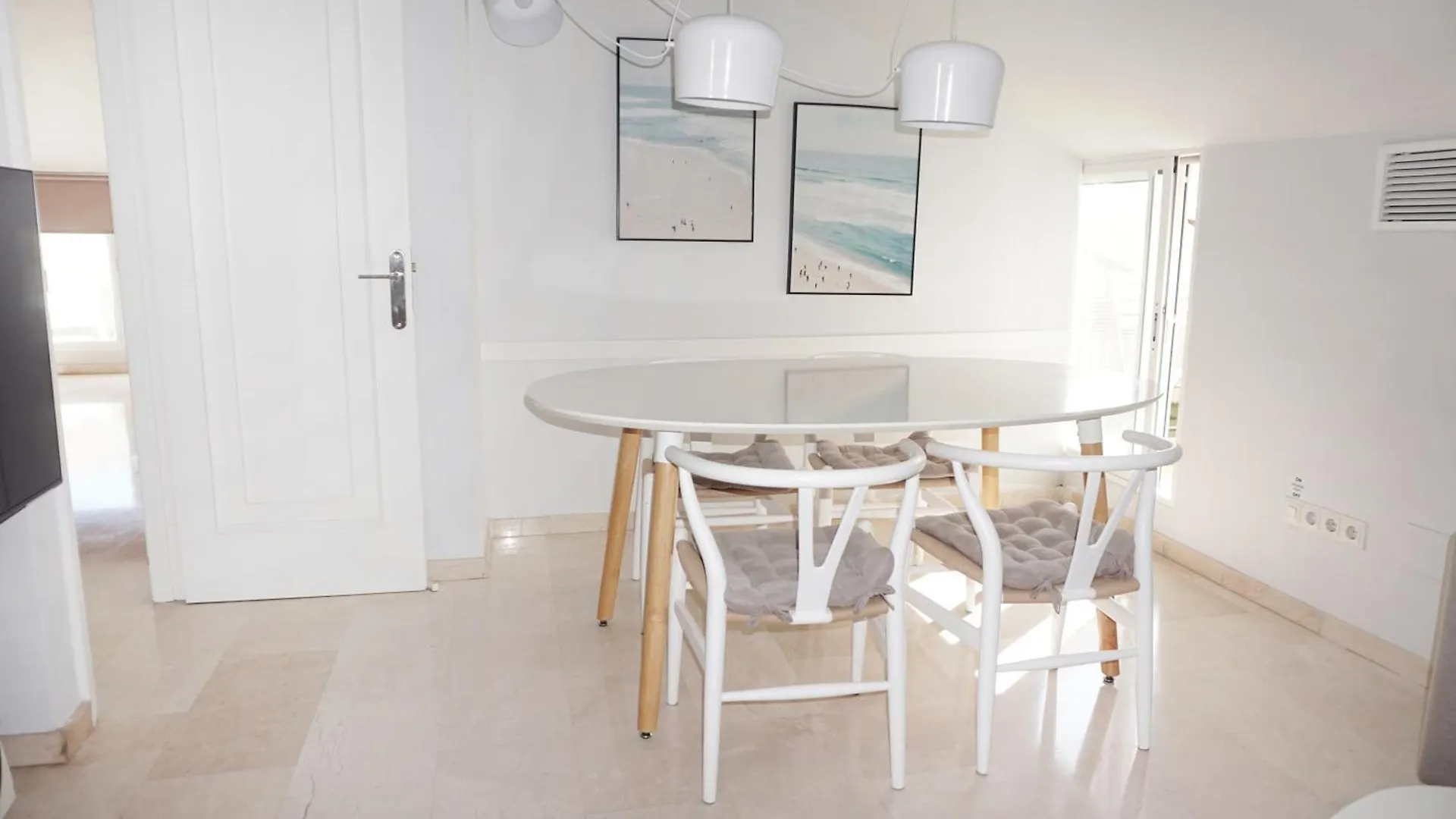 Atico Boutique Romantico En Corazon De Marbella Roomattic